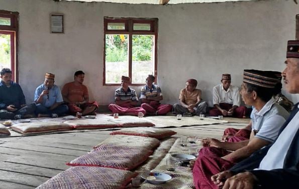 Legislator Perindo Siprianus Jangka Prioritaskan Perbaikan Jalan dan Air Bersih di Manggarai NTT