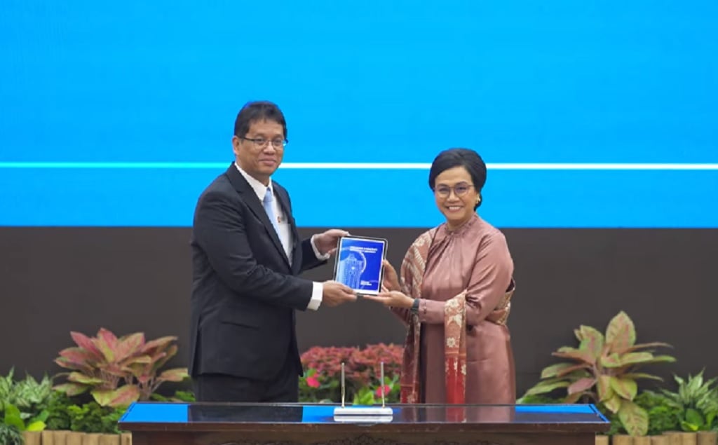 Sri Mulyani Sertijab Menkeu ke Purbaya: Suatu Kehormatan Diberikan Tugas Mengabdi untuk Negara
