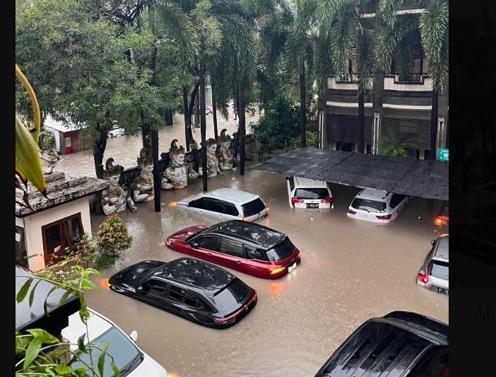 Banjir Terjang 4 Daerah di Bali, 4 Orang Dilaporkan Hilang Terseret Arus