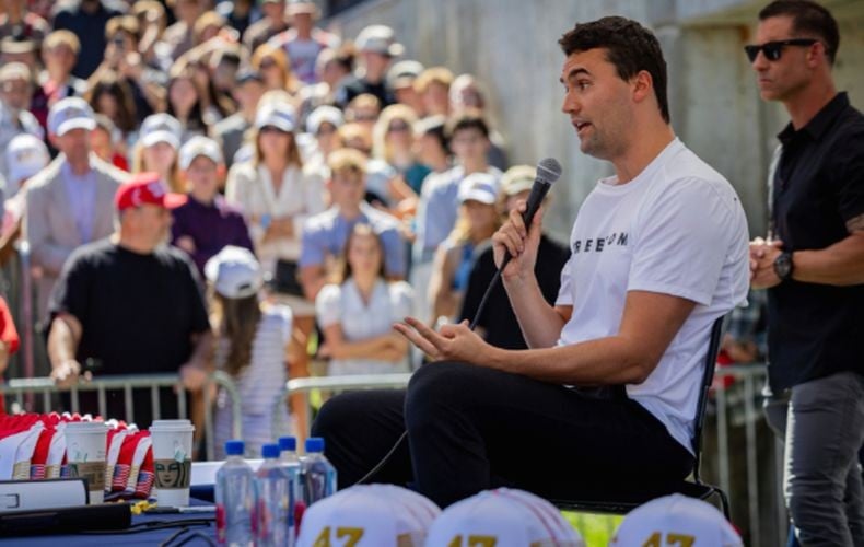 Charlie Kirk, Aktivis Muda Sekutu Dekat Trump Ditembak Mati saat Acara Diskusi di Kampus