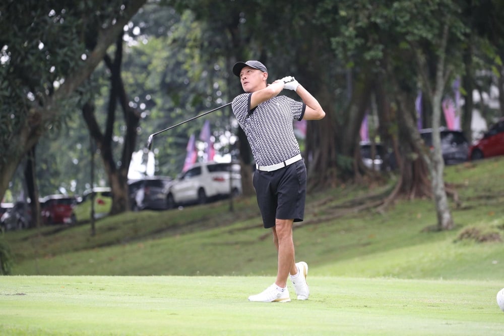 Pegolf Indonesia dan Filipina Pimpin Putaran Pertama The Indonesia Pro-Am 2025