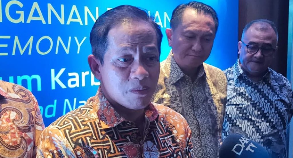 Menteri LH Pastikan Proyek Tanggul Beton di Cilincing Sudah Kantongi Izin 