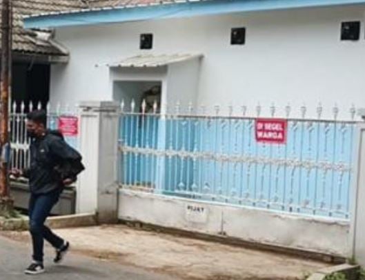 Dapur MBG di Turangga Bandung Disegel Warga gegara Bau dan Bising 