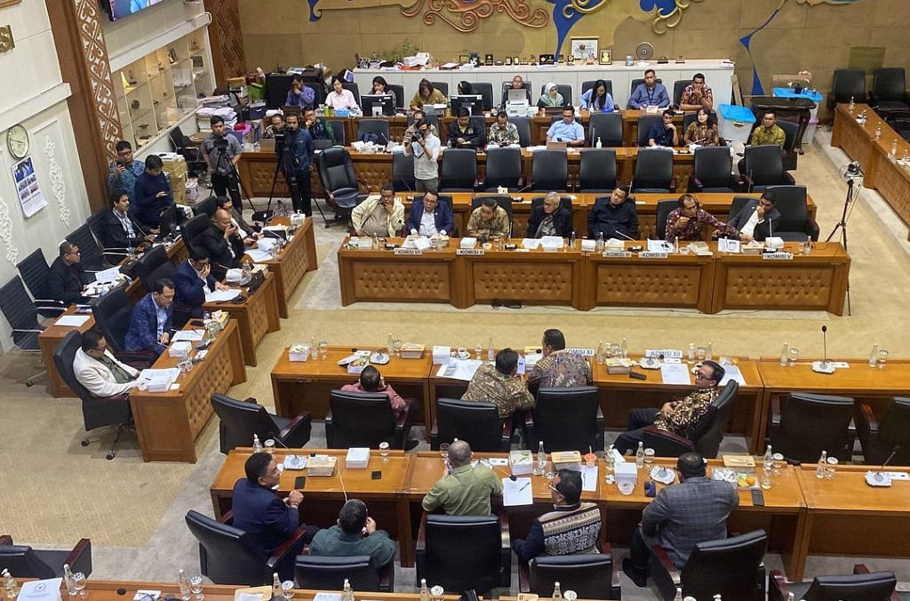 Panas! Pimpinan Komisi II DPR Pertanyakan Kompetensi Baleg Bahas RUU Pemilu