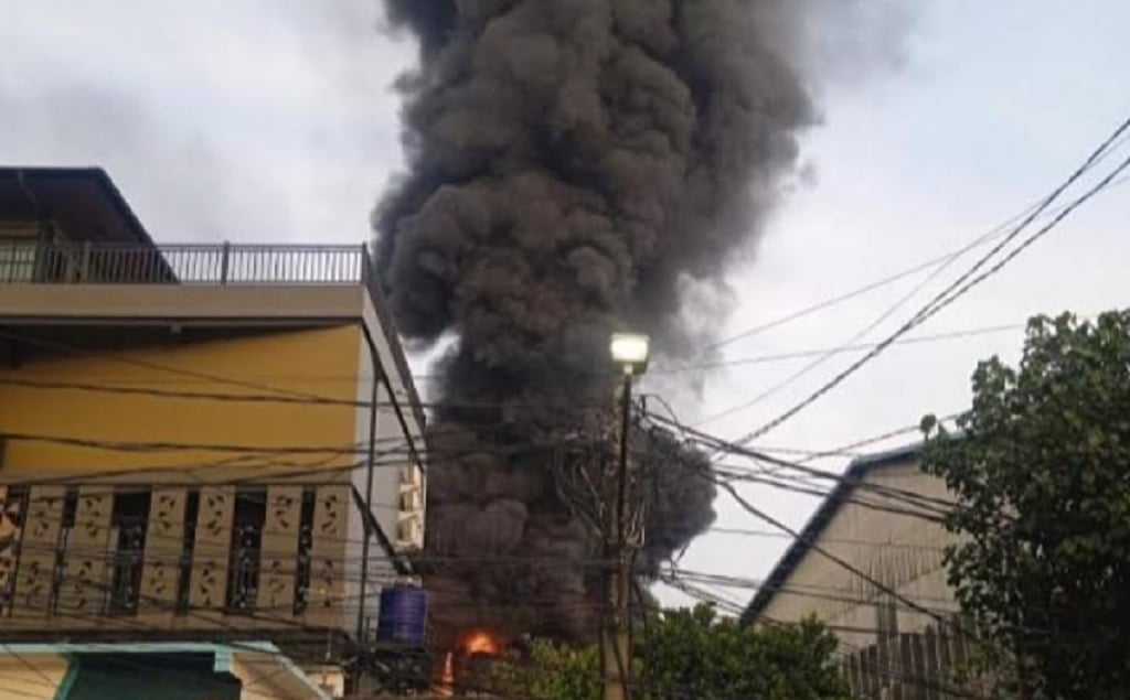 Kebakaran Landa Gudang di Tanjung Priok, Diduga gegara Korsleting Listrik
