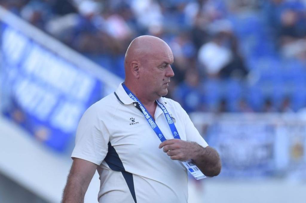 Persita vs Persib Dipindah ke Bali, Bojan Hodak Bilang Begini