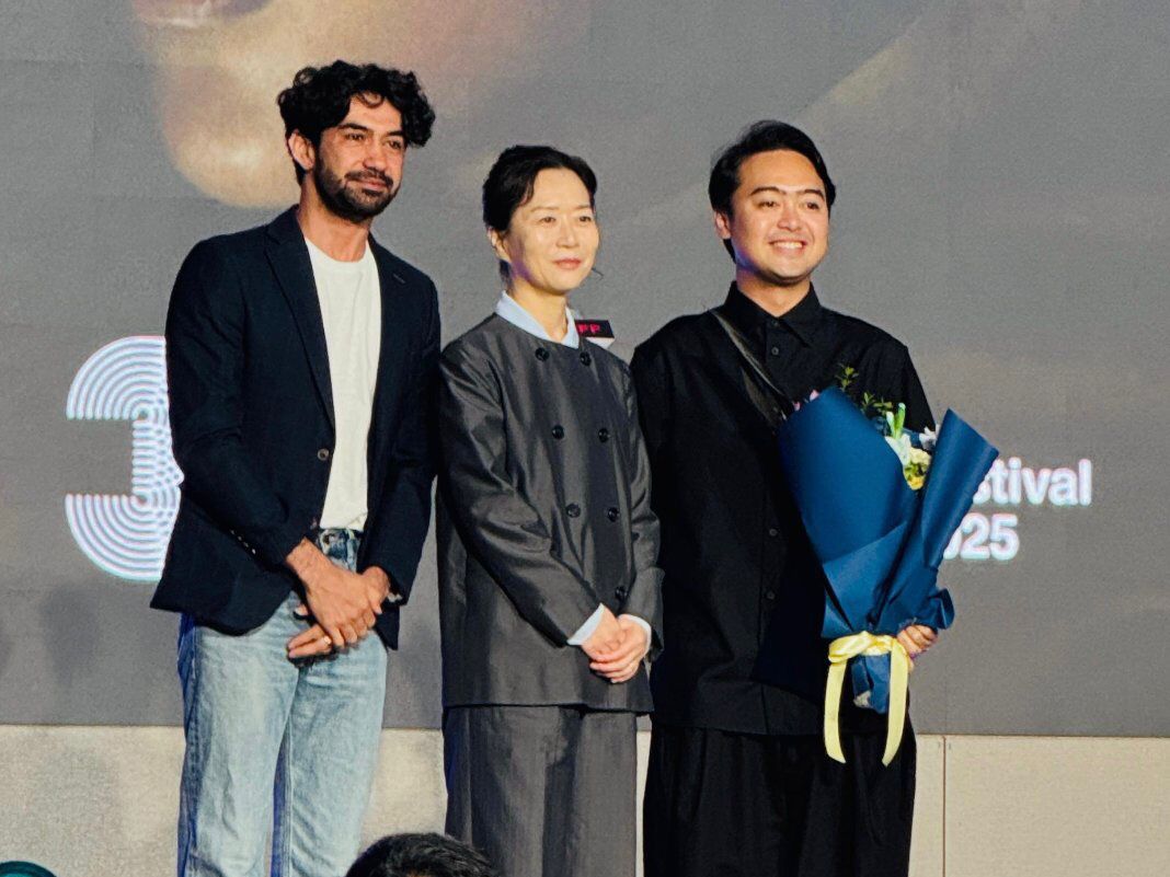 Bangga! Film Pangku Garapan Reza Rahadian Borong 4 Penghargaan di BIFF 2025