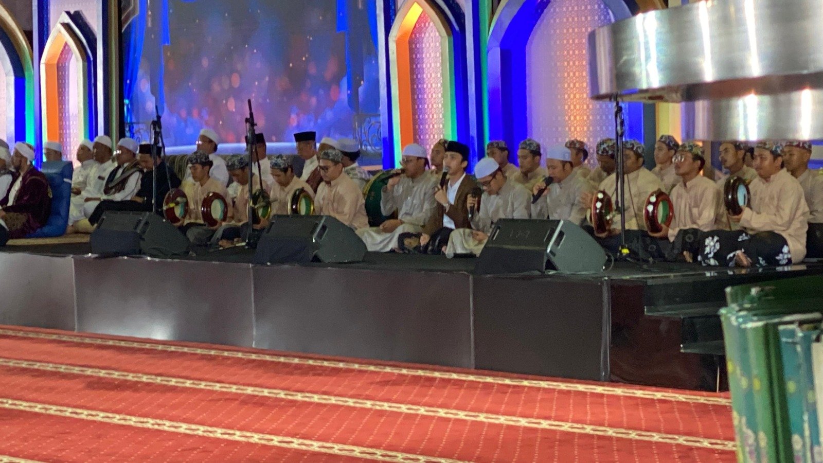 Sholawat Gus Azmi Buka Acara Cahaya Hati Indonesia di Masjid Istiqlal Malam Ini