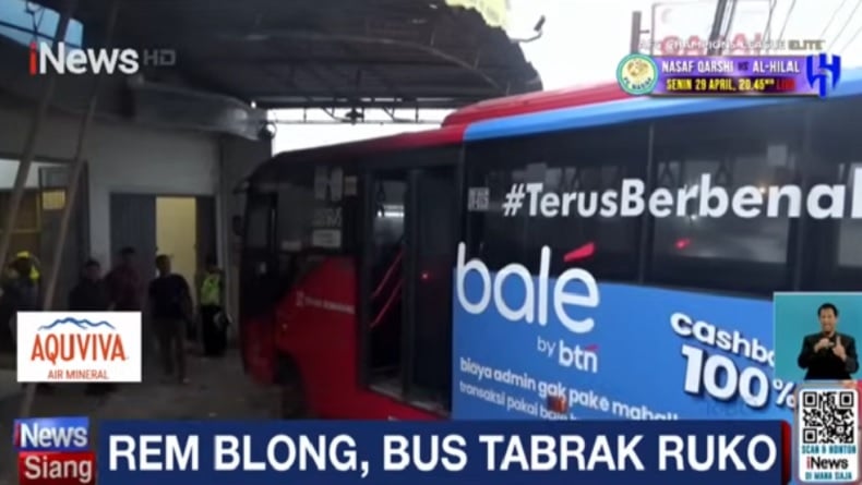 Rem Blong, Bus Trans Semarang Tabrak Ruko hingga Jebol