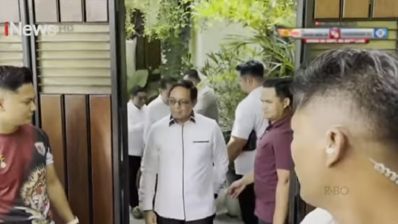 Hasan Nasbi Dapat Pesan Khusus dari Jokowi terkait Posisi Barunya di Pertamina