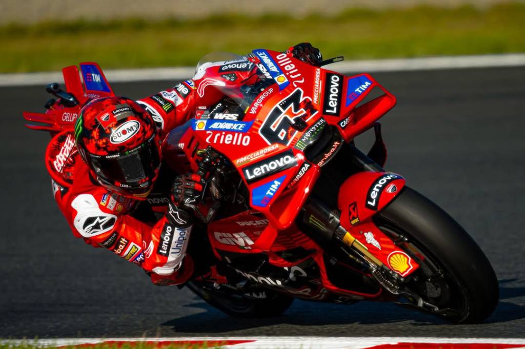 Francesco Bagnaia Menangi Sprint Race MotoGP Jepang 2025, Marc Marquez Makin Dekat Juara Dunia