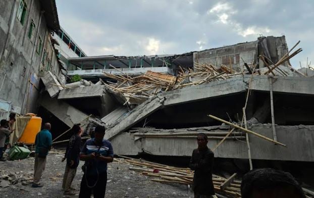 Penampakan Bangunan Ponpes Al Khoziny Sidoarjo Ambruk, 33 Korban Dievakuasi