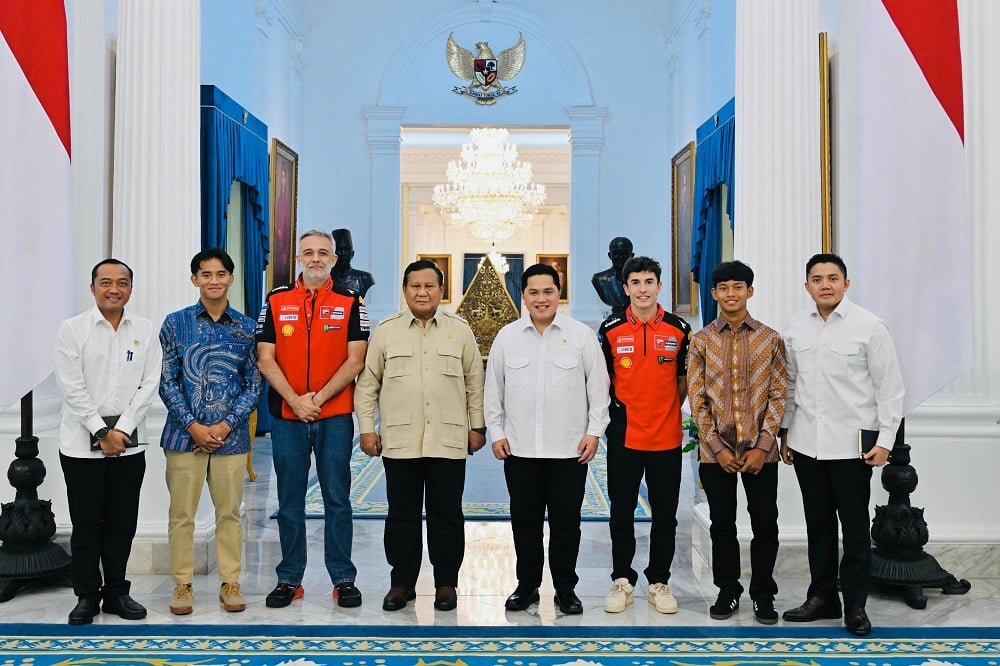 Momen Marc Marquez Ditemani 2 Pembalap Indonesia Jumpa Prabowo di Istana