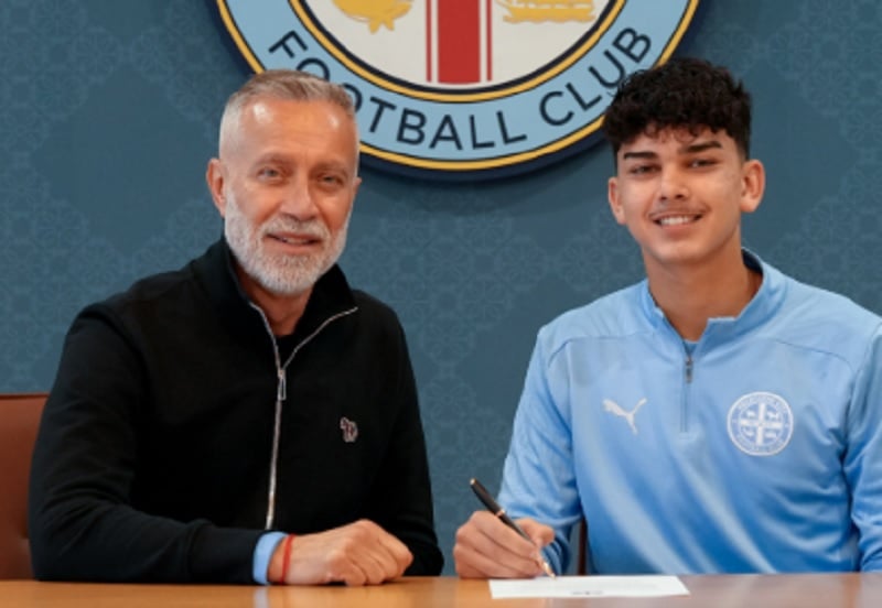 Resmi! Bintang Timnas U-17 Indonesia Mathew Baker Teken Kontrak Profesional di Melbourne City