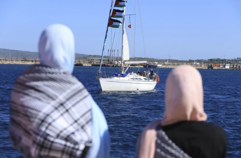 Armada Global Sumud Flotilla Tak Gentar Hadapi Israel meski Kapal Perang Italia Mundur
