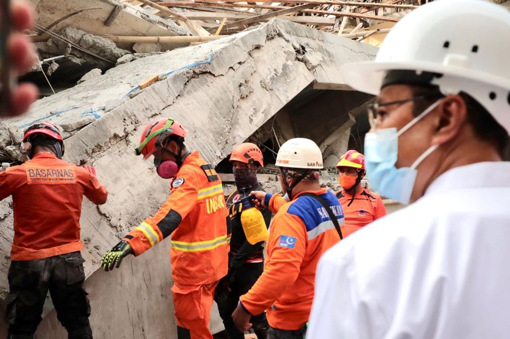 Tragedi Ponpes Al Khoziny: 59 Korban Masih Terjebak Reruntuhan Bangunan Ambruk