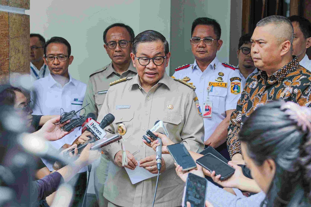 Raperda Kawasan Tanpa Rokok Resahkan Pengusaha Hotel-Restoran, Ini Respons Pramono
