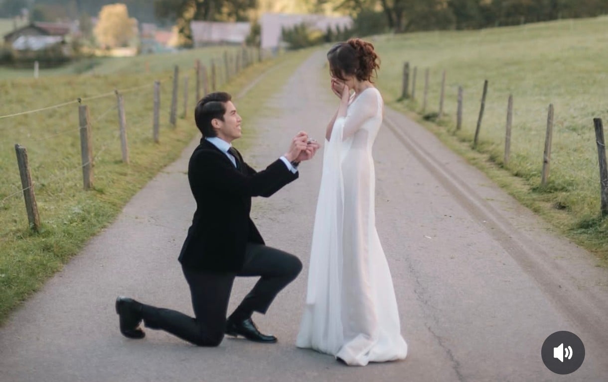 So Sweet! El Rumi Lamar Syifa Hadju di Swiss