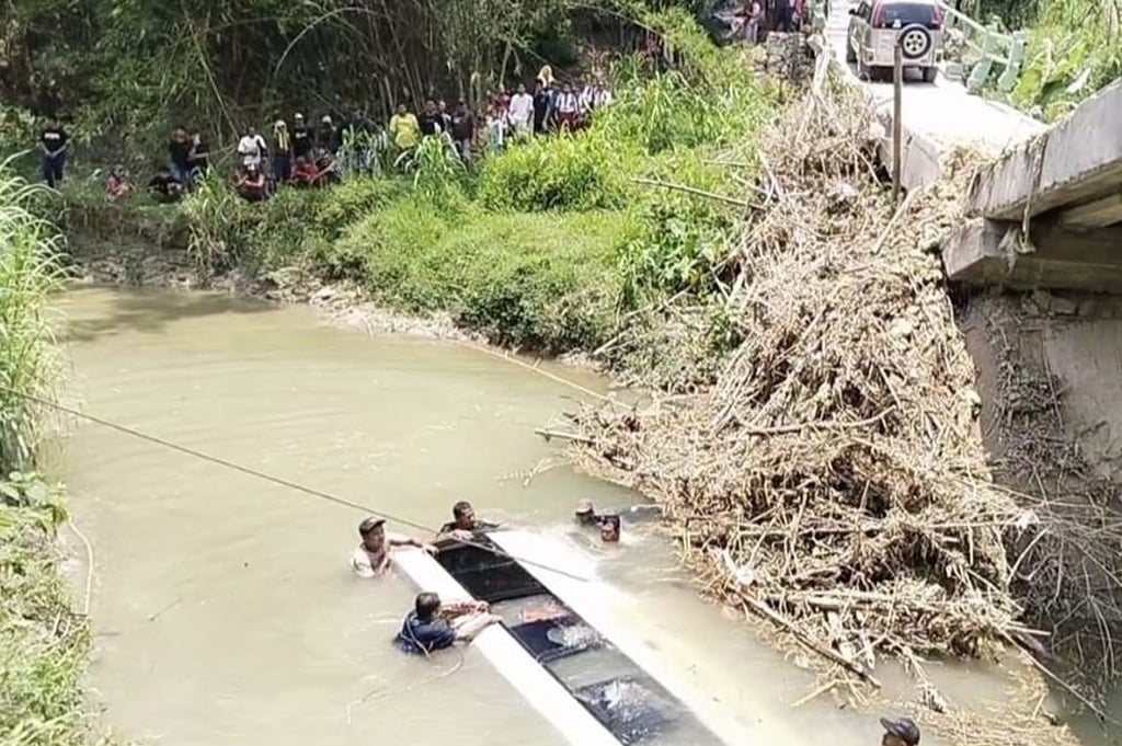 Kecelakaan di Grobogan, Minibus Terjun ke Jurang Diduga akibat Rem Blong