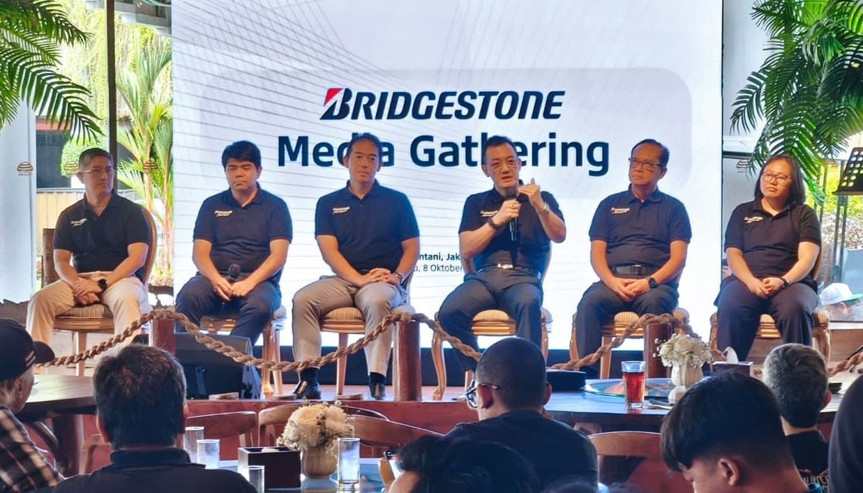 Di Tengah Penjualan Mobil Lesu, Bridgestone Mencatat Pasar Ban Tumbuh 8 Persen