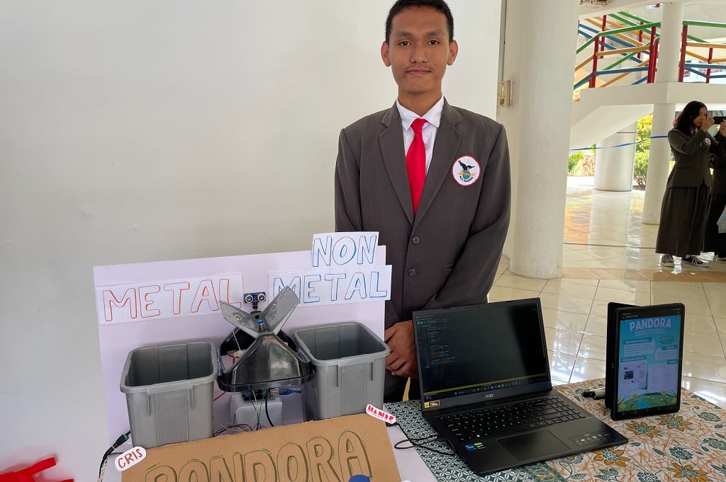 Cerita Anak Tukang Tambal Ban Yakin Bisa Kuliah di Cambridge Berkat Sekolah Garuda