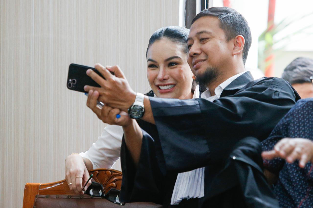 Tak Sopan dan Meresahkan Jadi Alasan Nikita Mirzani Dituntut 11 Tahun Penjara
