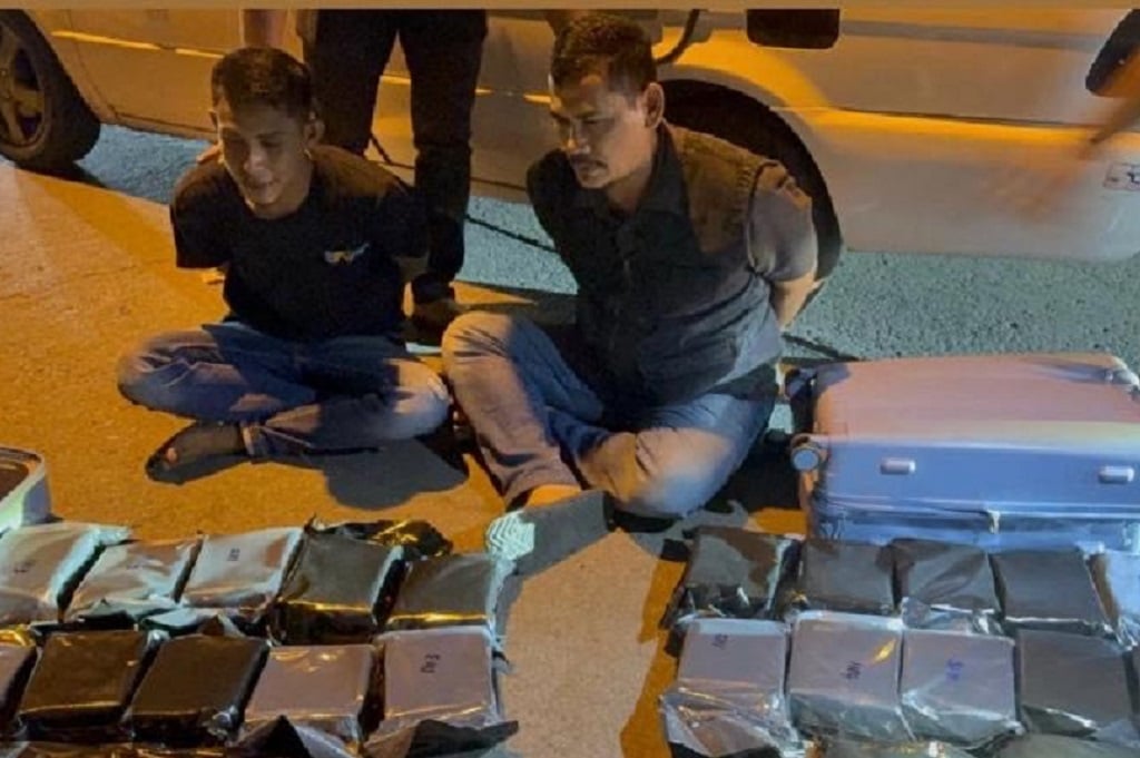 2 Kurir Kepergok Bawa 2 Kg Sabu dari Malaysia, Dijanjikan Upah hingga Rp100 Juta