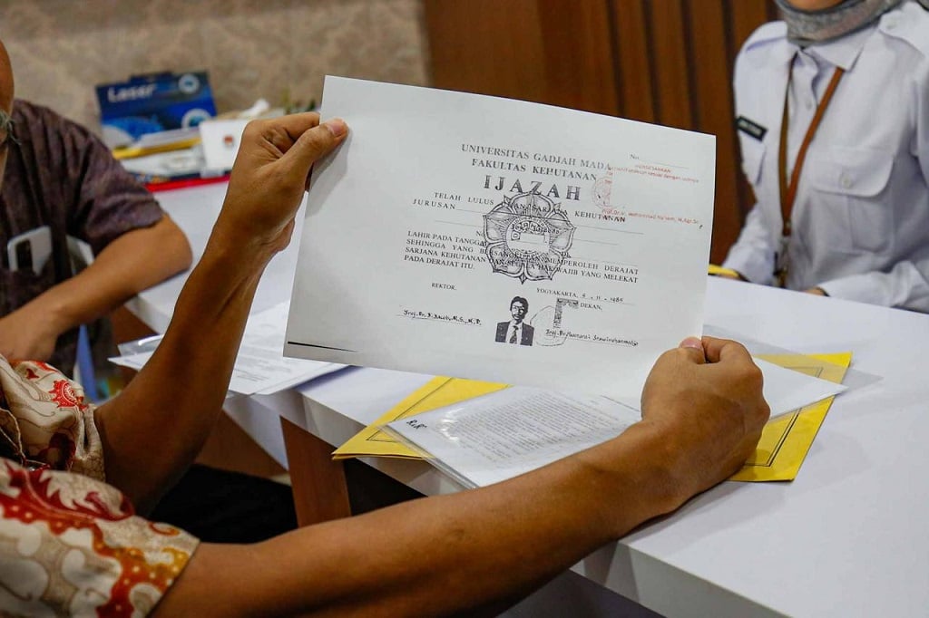Kantongi Ijazah Jokowi dari KPU DKI, Bonatua Silalahi: Ini untuk Rakyat