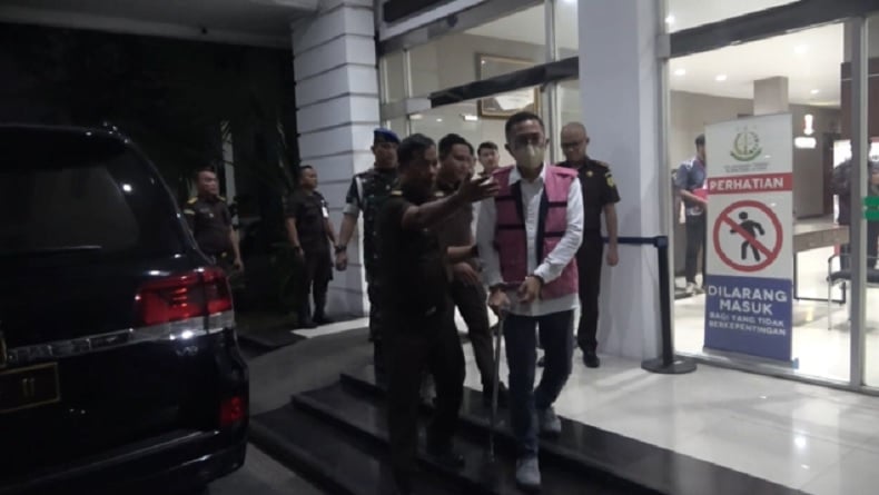Kejati Sumut Tahan Tersangka Baru Korupsi Pengadaan Kapal Tunda Senilai Rp135 Miliar