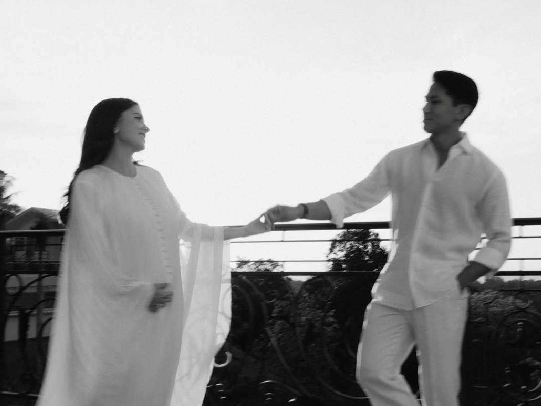 Selamat! Pangeran Mateen Umumkan Sang Istri Hamil Anak Pertama