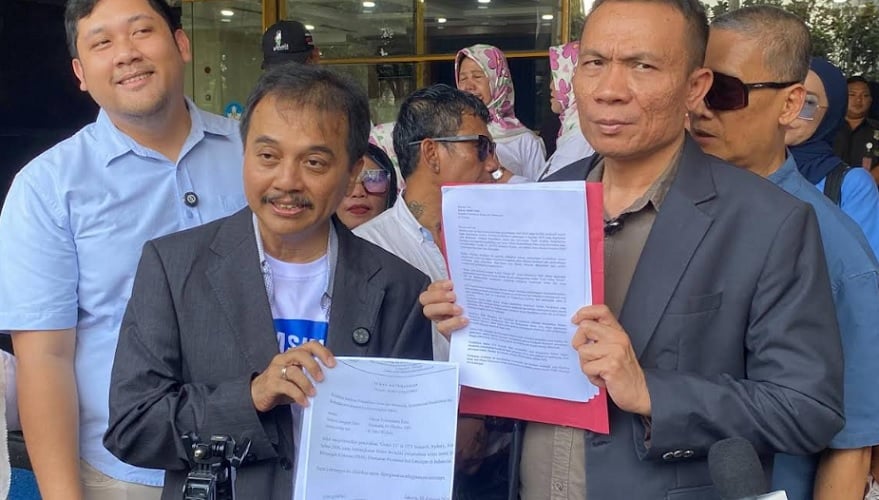 Roy Suryo Sambangi Kemendikdasmen, Bawa Dokumen Kejanggalan Riwayat Pendidikan Gibran