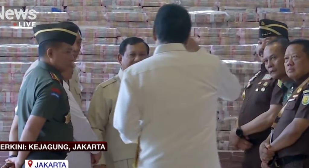 Momen Purbaya Ngibrit Datangi Prabowo, Telat Hadir di Kejagung