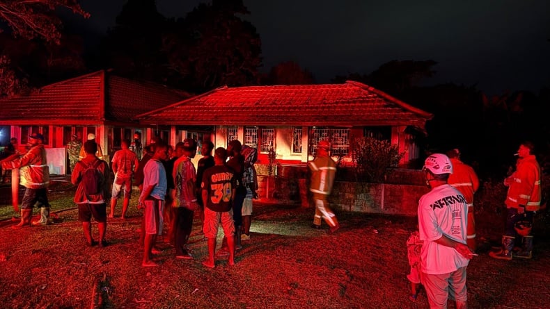Asrama Sentra Pendidikan Mimika Hangus Dilalap Api, Diduga Dibakar Siswa yang Kehilangan HP