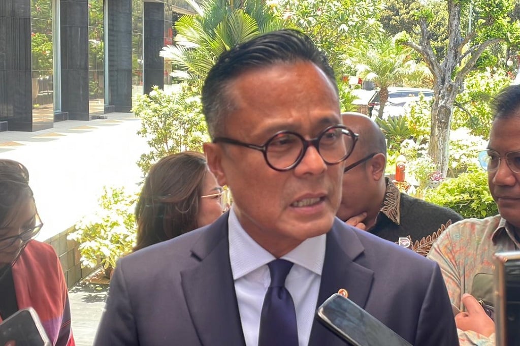 Soal Utang Jumbo, Dony Oskaria: Tak Usah Khawatir, Whoosh Banyak Manfaatnya