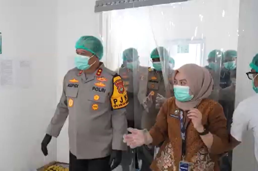 Kapolda Metro Tinjau SPPG Polri di Palmerah Jakbar, Pastikan 99,9 Persen Siap Beroperasi