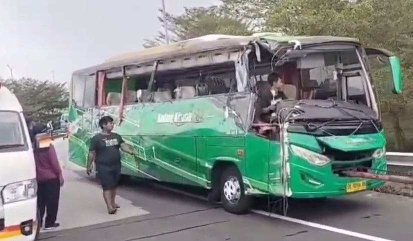 Kecelakaan Maut Bus Wisata di Tol Pemalang, Sopir Tersangka?