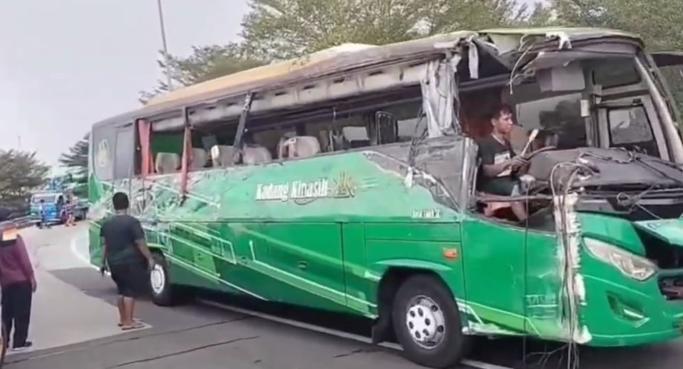 Update Kecelakaan Bus di Tol Pemalang, 4 Jenazah Dibawa ke Semarang 10 Masih Dirawat
