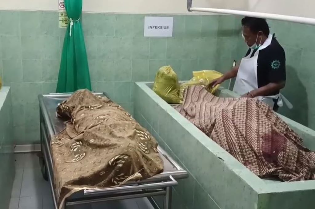 Identitas Korban Tewas Kecelakaan Bus di Tol Semarang-Batang, Ibu dan Anak asal Pati