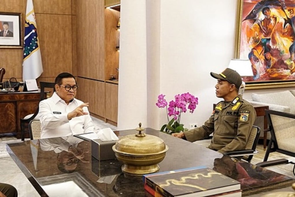 Mr Dede Satpol PP Viral Jago Bahasa Inggris Bertemu Pramono, Bahas Apa?