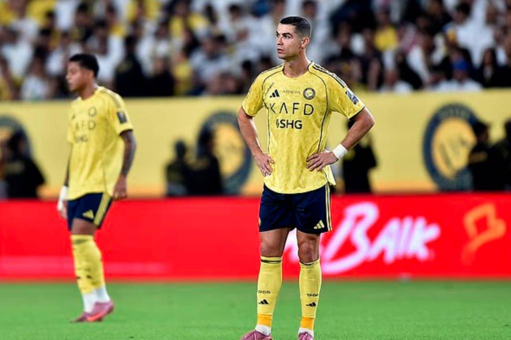 Viral Cristiano Ronaldo Komat-kamit sebelum Gagal Eksekusi Tendangan Bebas, Al-Nassr Auto Tersingkir