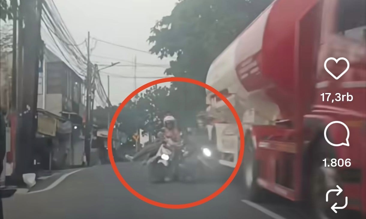 Viral Emak-Emak Gagal Salip Truk Tangki Berujung Kecelakaan, Perhatikan Titik Buta