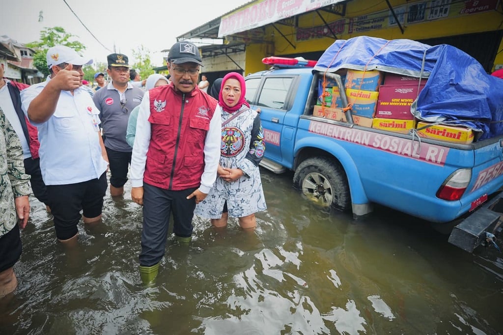 Banjir Semarang, Kemensos Kirim Bantuan Rp3,6 Miliar untuk Korban