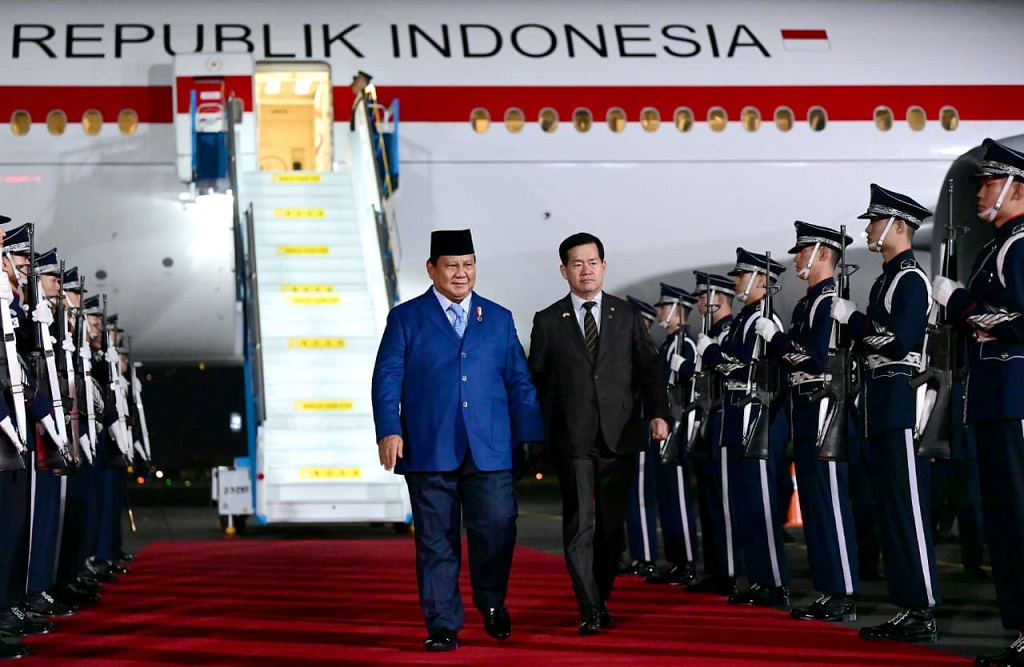 Presiden Prabowo Tiba di Korea Selatan, Siap Hadiri KTT APEC 2025