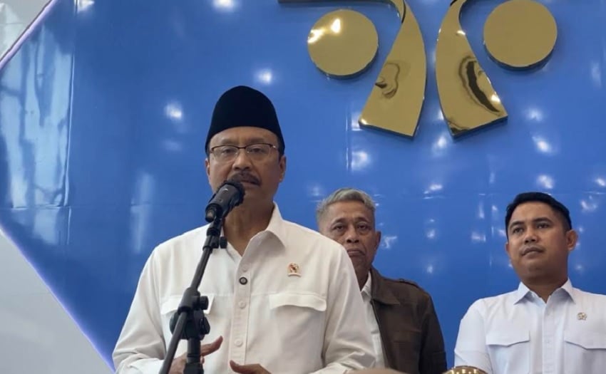 Mensos Ingatkan Masyarakat Tak Gunakan Bansos untuk Beli Rokok hingga Bayar Utang