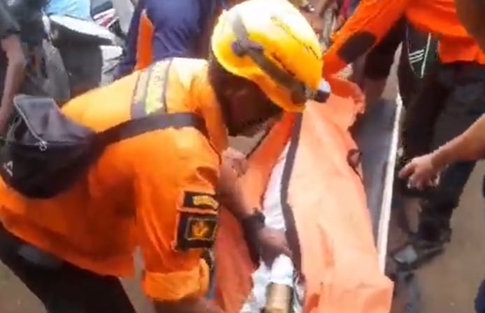 Banjir Bandang Sapu 15 Mahasiswa KKN UIN Semarang di Kendal, 3 Tewas 3 Hilang