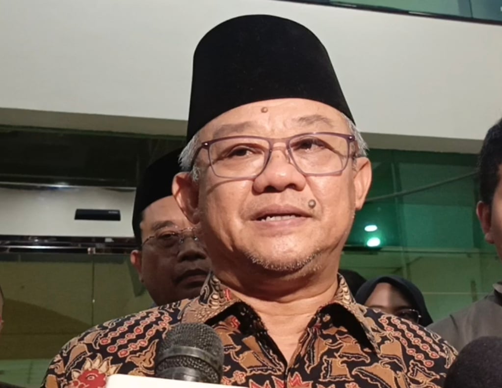 Mendikdasmen Ungkap Terduga Pelaku Ledakan SMAN 72 Jakarta Dipindahkan ke RS Polri