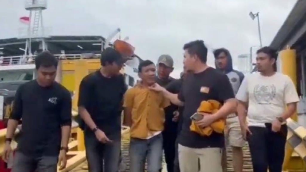 Tampang Pelaku Penembakan Hansip Cakung saat Ditangkap di Atas Kapal