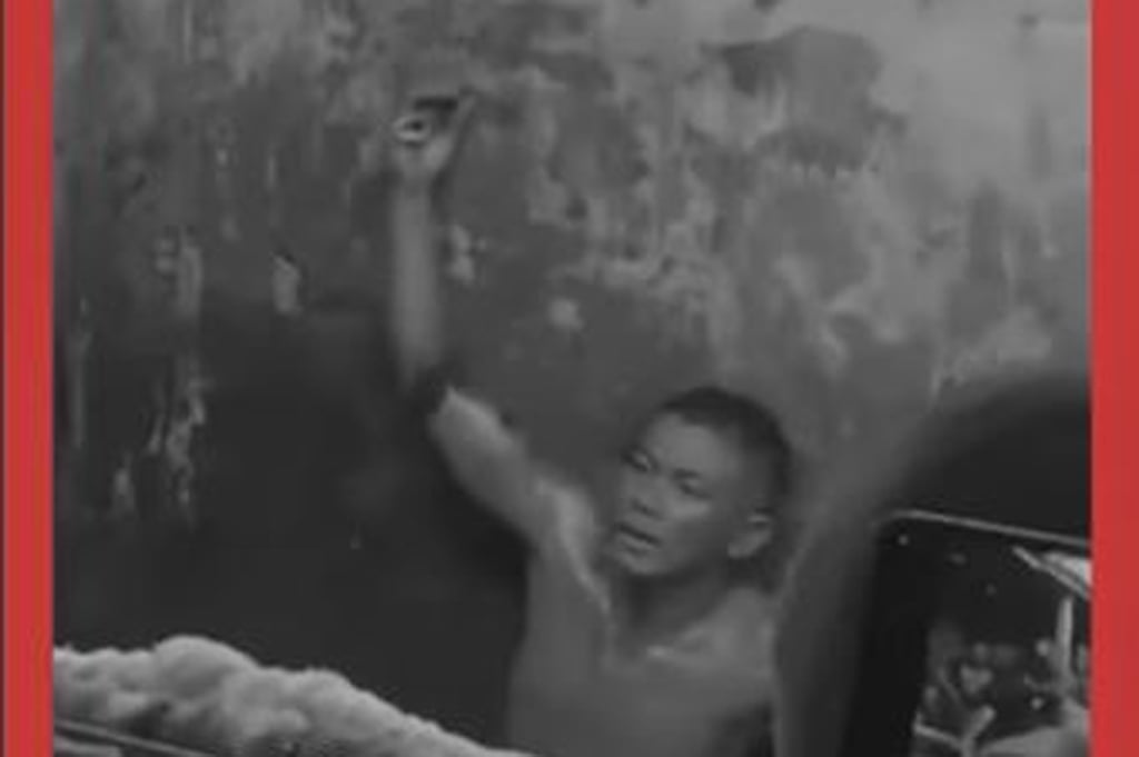 Viral! Aksi Brutal Pria di Muba Bacok Warga hingga Tewas, Gigit Kapolsek Saat Ditangkap