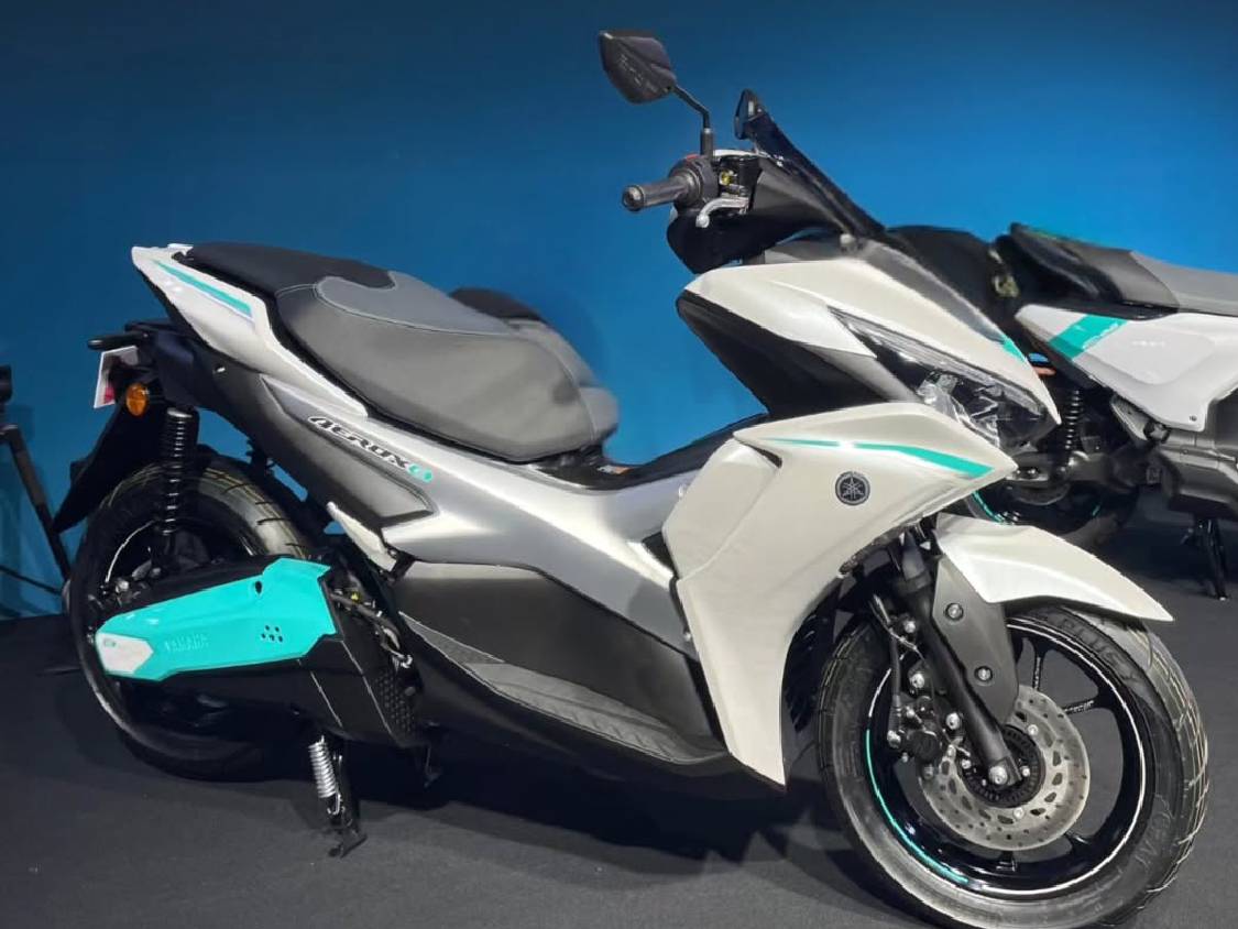 Yamaha Aerox Listrik Rilis! Sekali Ngecas Bisa Tempuh 106 Km
