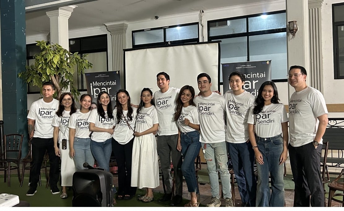 Serunya Nonton Bareng Sinetron Mencintai Ipar Sendiri, Penggemar dan Pemain Ikut Histeris!